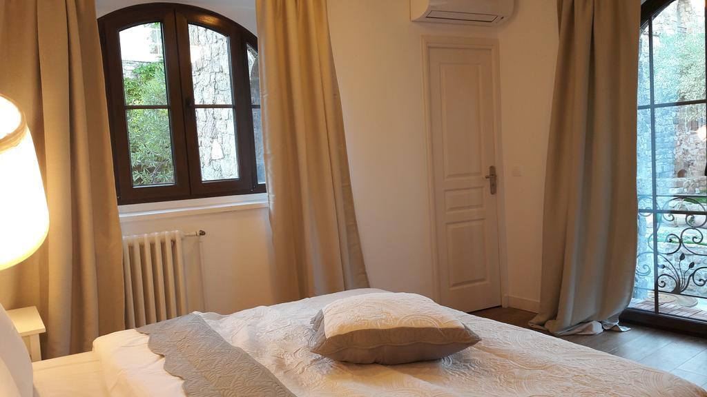 Villa Arca Les Arcs-sur-Argens Εξωτερικό φωτογραφία